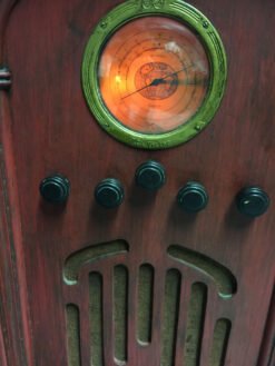 Alternative view of Authentic 1929 Atwater Kent Model 76 RCA Radio Chassis